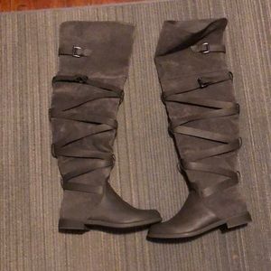 Shoedazzle Boots